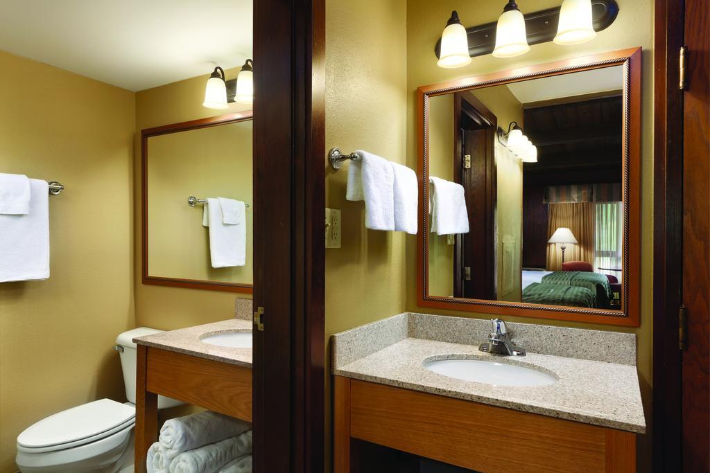 Hueston Woods Lodge And Conference Center College Corner ภายนอก รูปภาพ